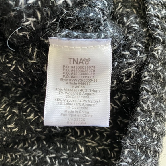Aritzia ~ TNA Grouse Marled Knit Wool Sweater - Picture 5 of 9